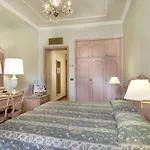 Grand Bristol Готель