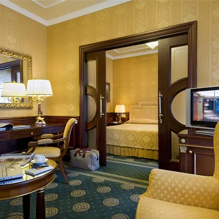 Grand Bristol 4* Στρέσα