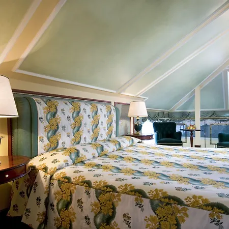Grand Bristol 4*
