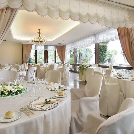 Hotel Grand Bristol
