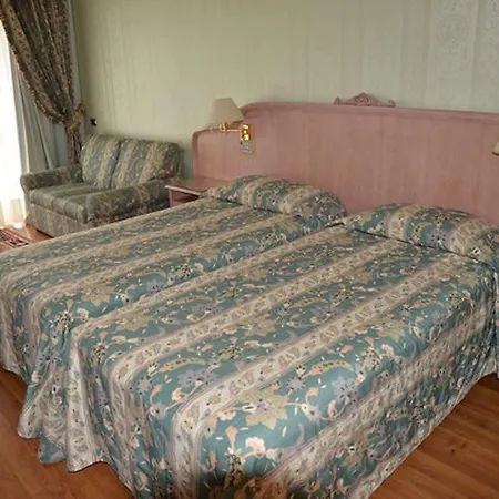 Готель Grand Bristol